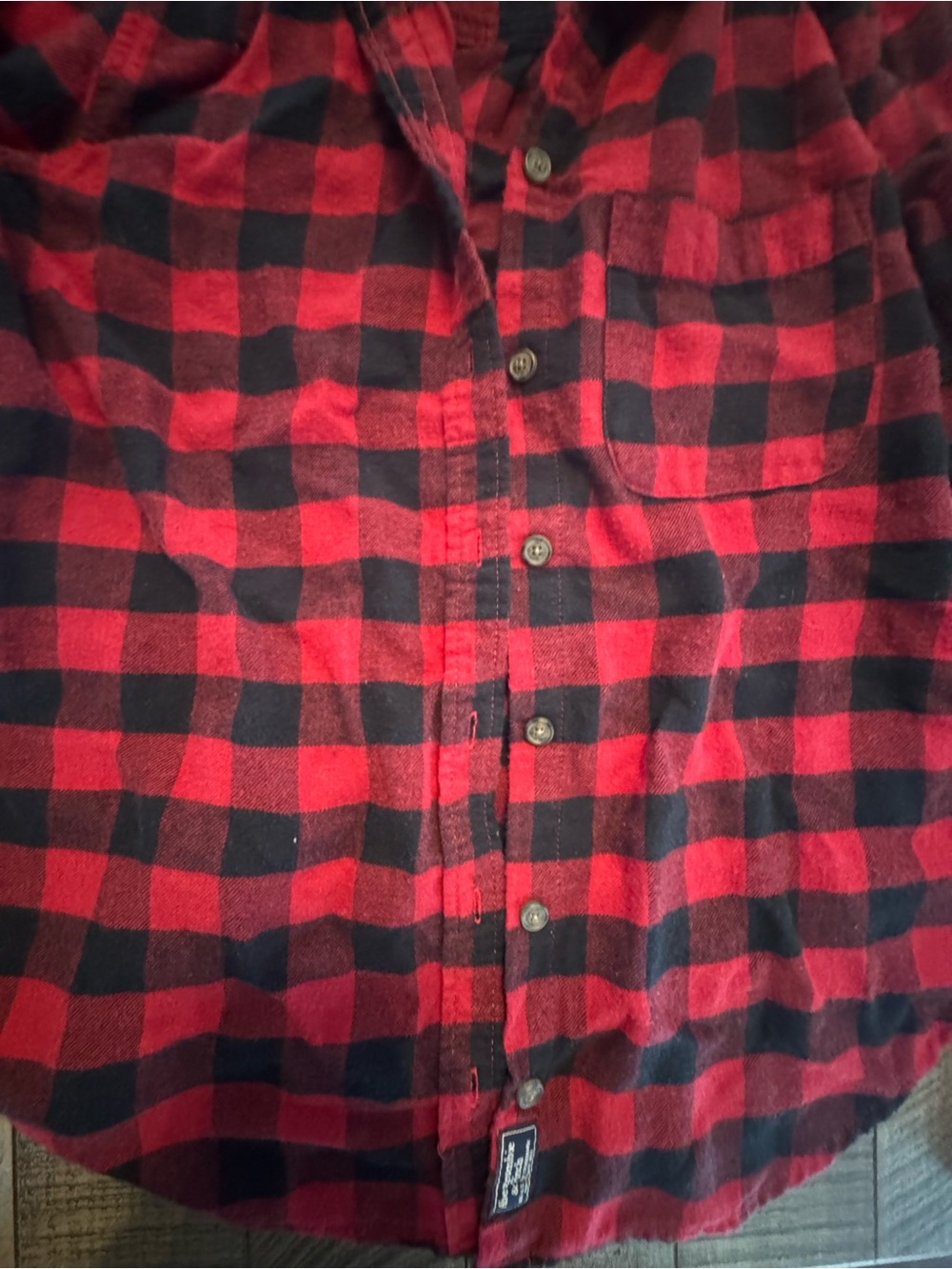 Abercrombie & Fitch Women’s Red and Black Buffalo Plaid Button-Down Shirt - Picture 3 of 5